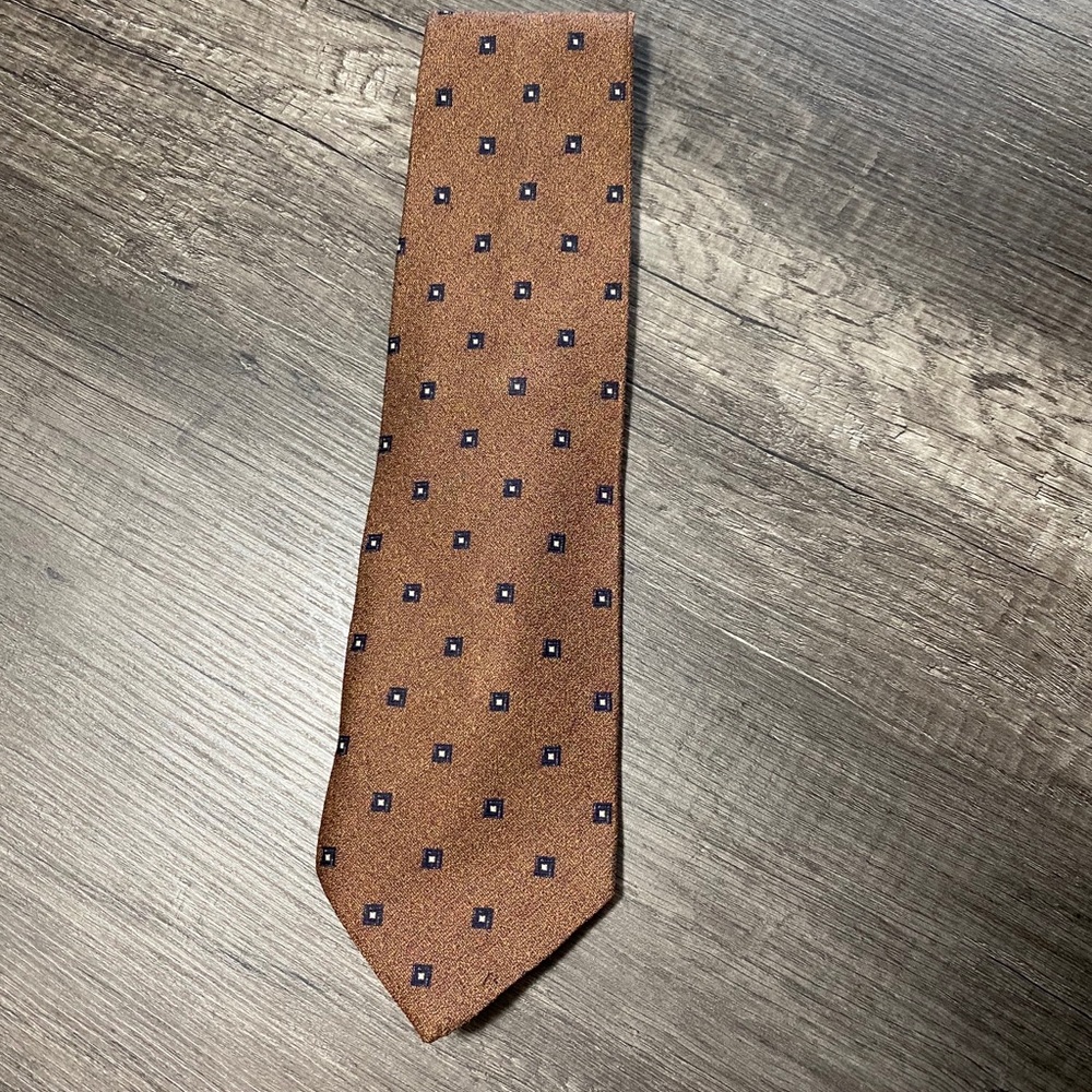 100% SILK - HAND MADE IN ITALY MENS DESIGNER TIE